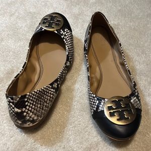 Tory Burch flats. Size 9. No box